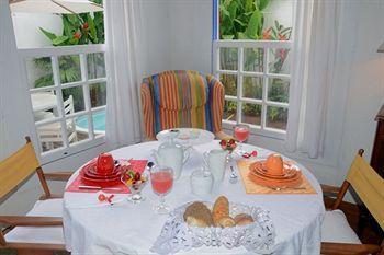 Casa De 3*